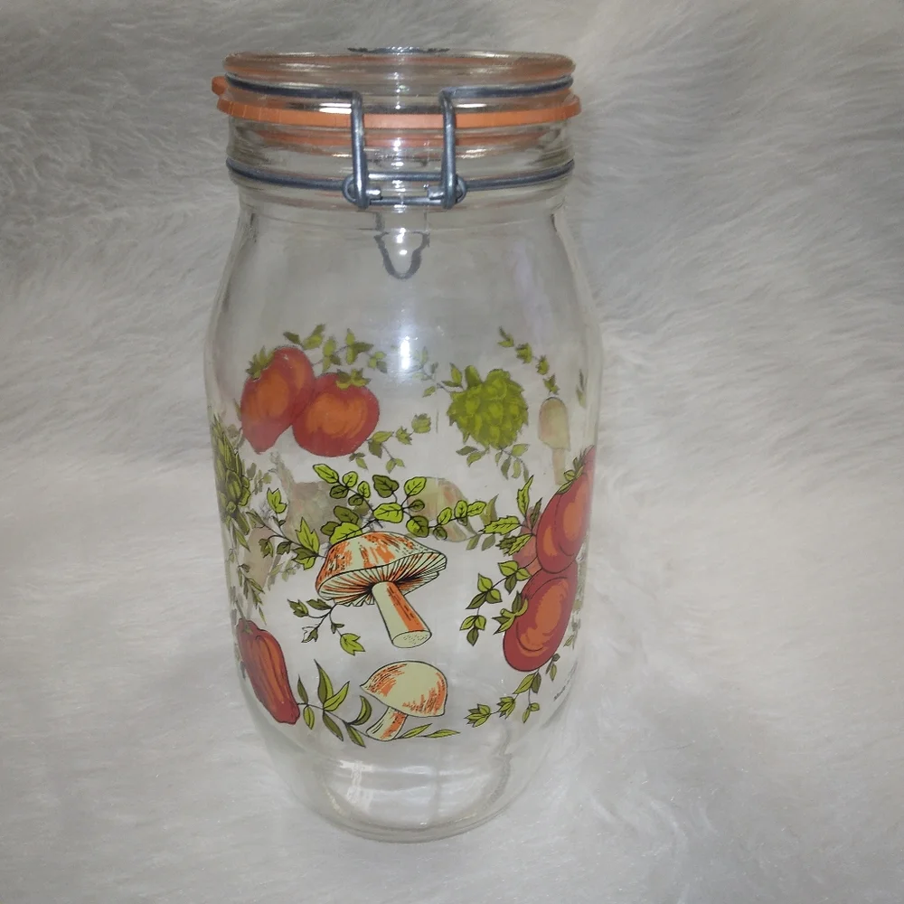 VINTAGE Arc of France Spice of Life 2L Glass Canister.